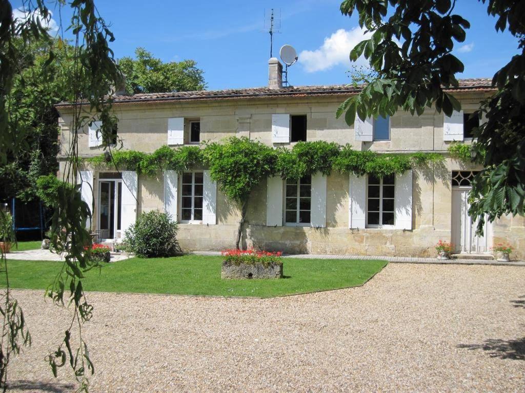 Bed and Breakfast La Vigne D'Or Teuillac Екстер'єр фото