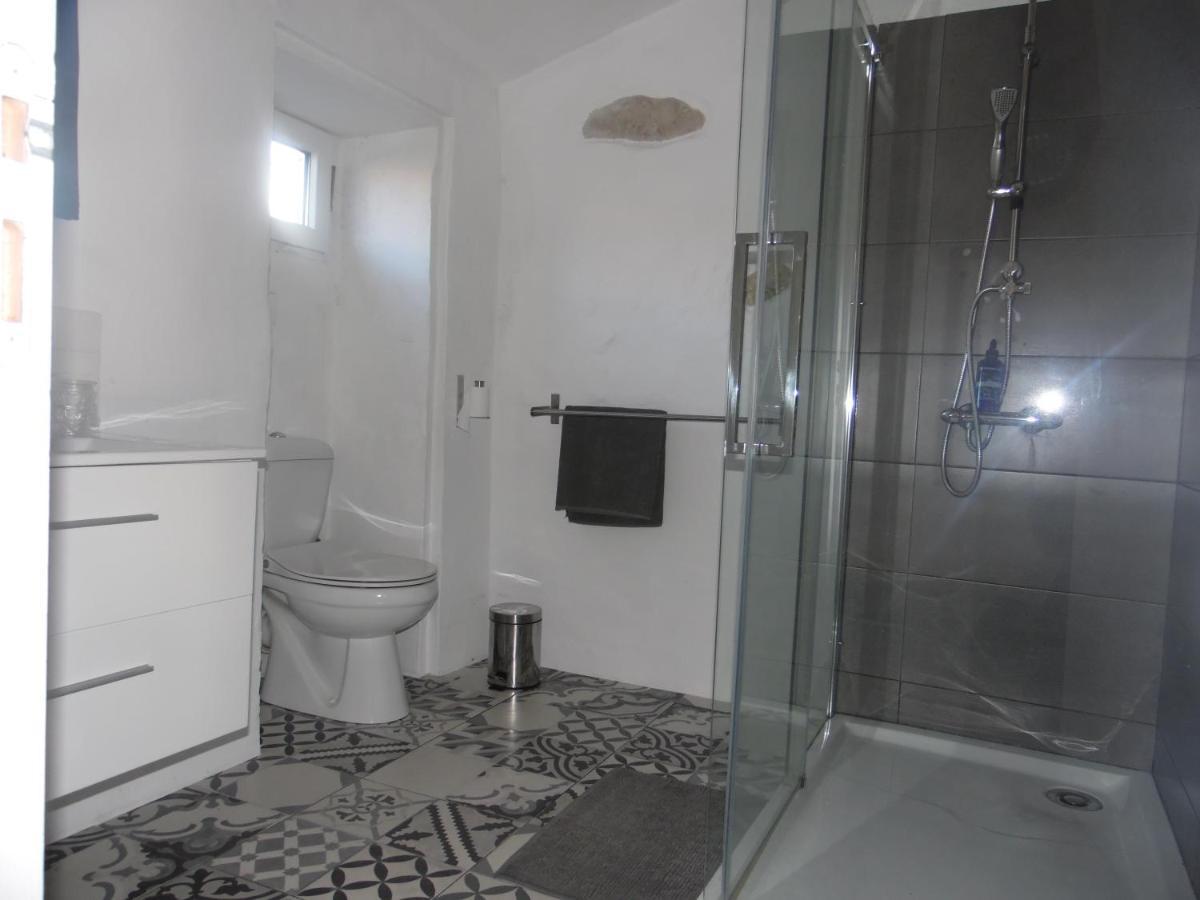 Bed and Breakfast La Vigne D'Or Teuillac Екстер'єр фото